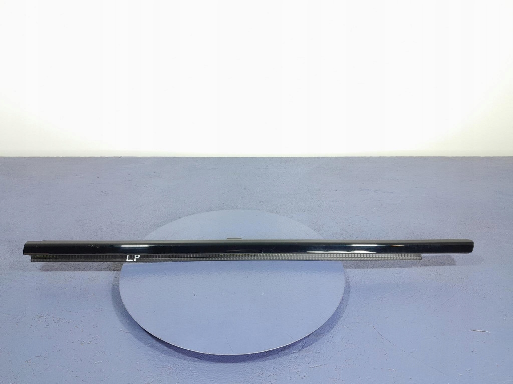 Купить Bmw 4 g26 молдинг уплотнитель дверь перед передняя левая 7482959