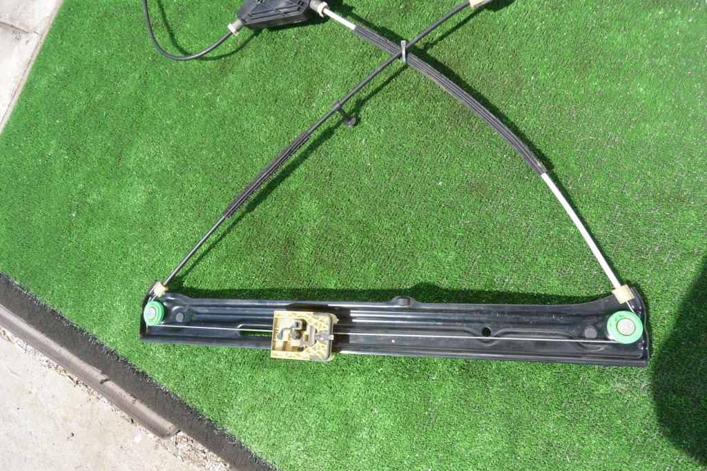 фото №8, Подъемник стекло bmw оригинальный номер 7283491