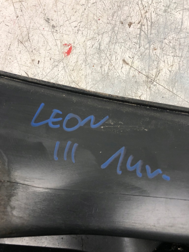 фото №11, Жабо seat leon iii hb 5f1819403d