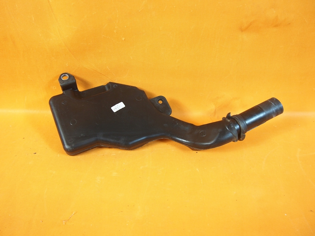 фото №11, Audi a5 8t бак омивача заливна горловина 8t0955453c