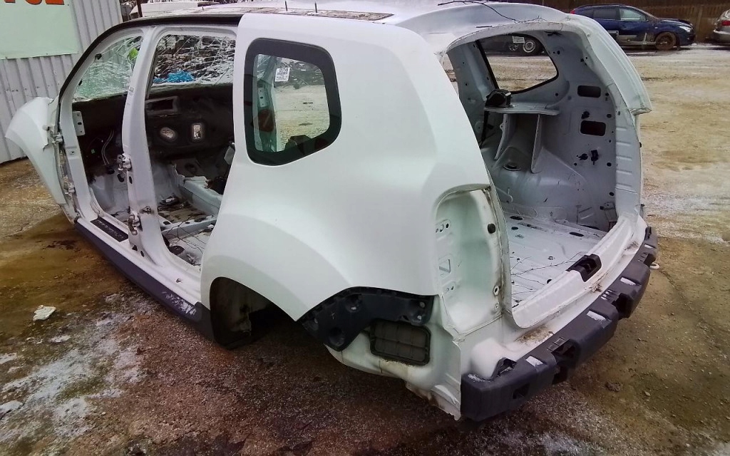 фото №5, Dacia duster i четверть крыло задняя левый идеальное состояние ov369