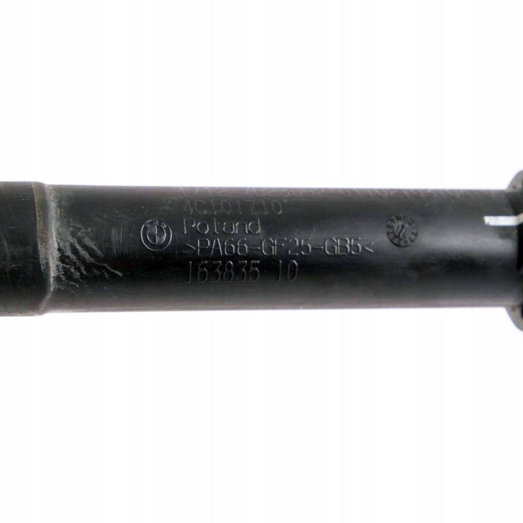 Bmw i3 i01 шланг труба пабтрубок  воды 7623682 Оригинал