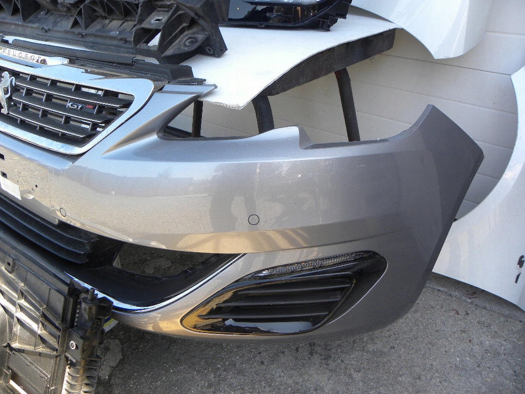 фото №4, Peugeot 308 gt бампер лампи full-led,maska