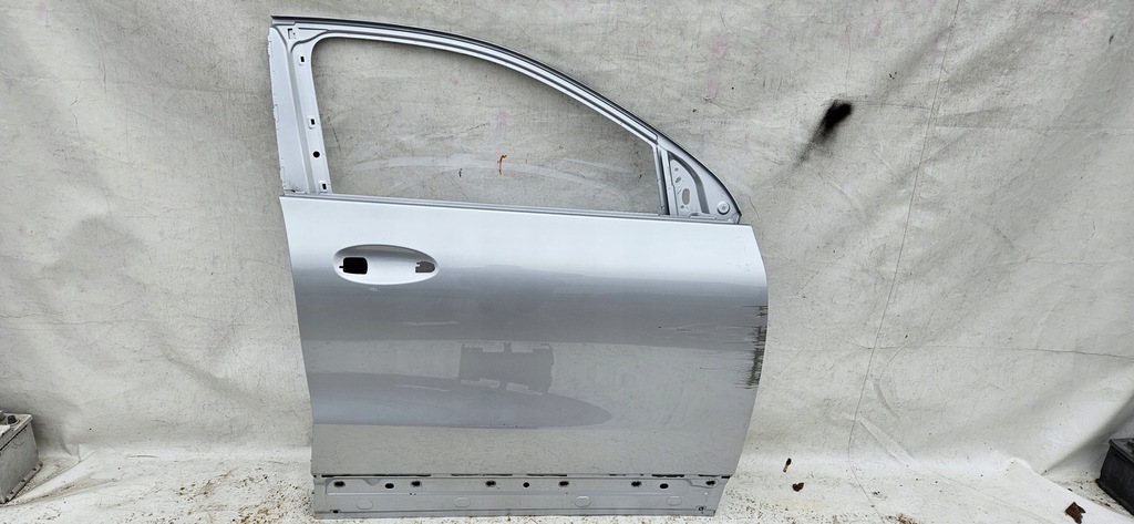 фото №1, Дверь mercedes gla ii w247 h247 20- правый перед правое передние