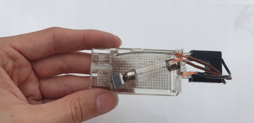 фото №9, Opel лампа освещение бардачка кабины салона пассажира оригинал!