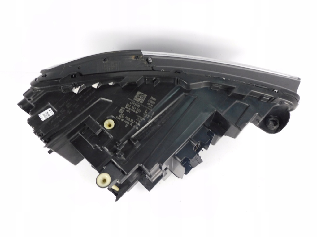 фото №15, Audi q4 89a лампа левая matrix 89a941035 повреждённая