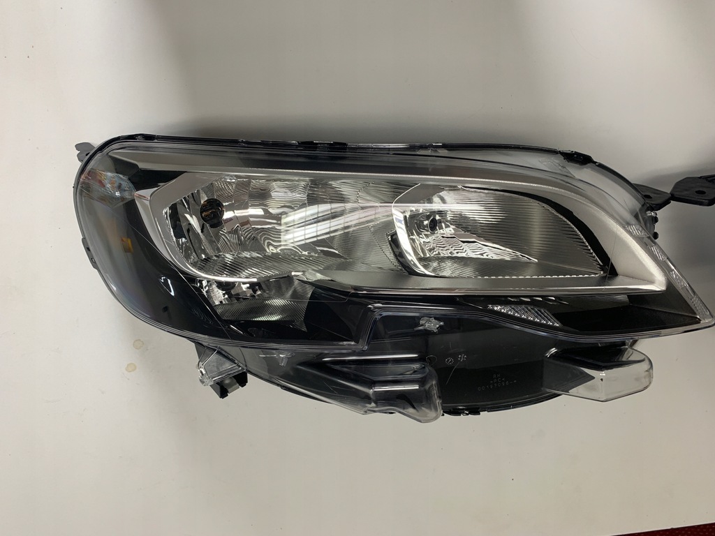 фото №1, Peugeot expert iii лампа перед передня права