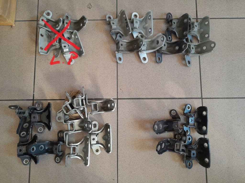 фото №1, Kia ceed ii 2012-17 петли дверь góra + dół комплект