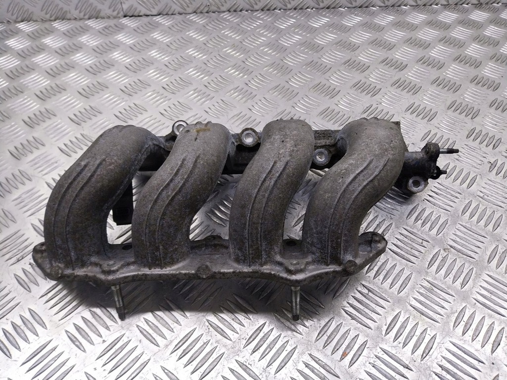 фото №1, Коллектор всасывающий toyota iq 1.3 vvti