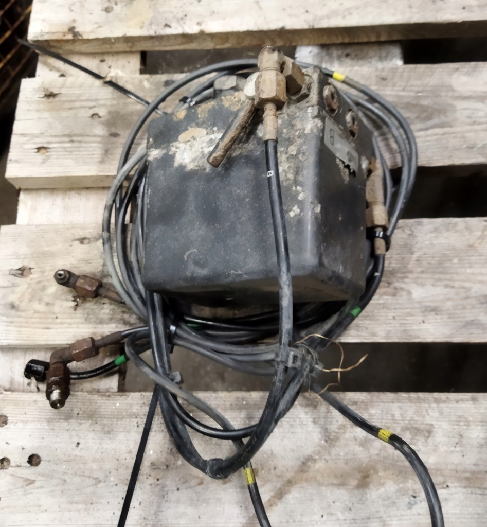 фото №2, Помпа подъёма кабины mercedes actros