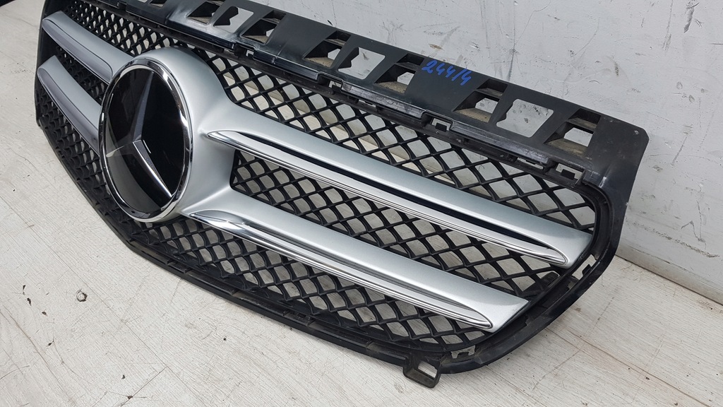 фото №3, Mercedes w176 a amg решётка радиатора решётка радиатора радар distronic