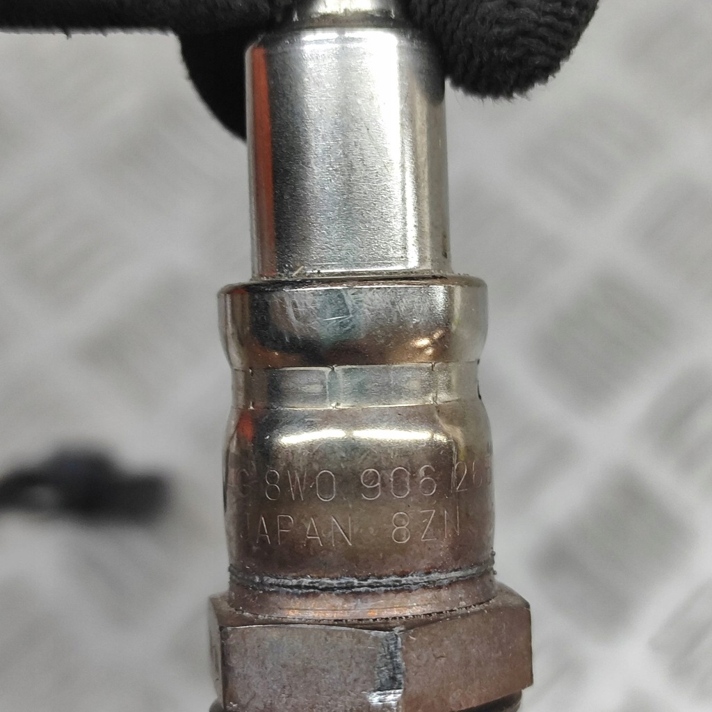 фото №8, Audi a4 s4 b9 8w 2015 датчик лямбда-зонд