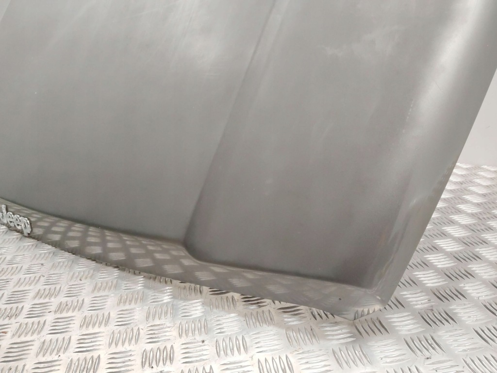 фото №2, 2006 jeep commander капот