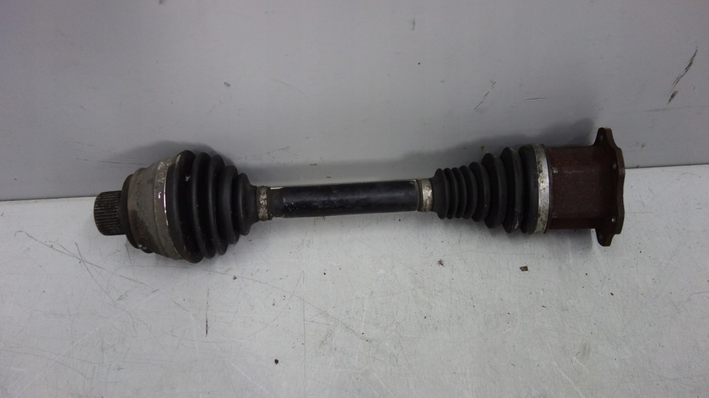 Купити Vw seat audi привідний вал 8k0407271q