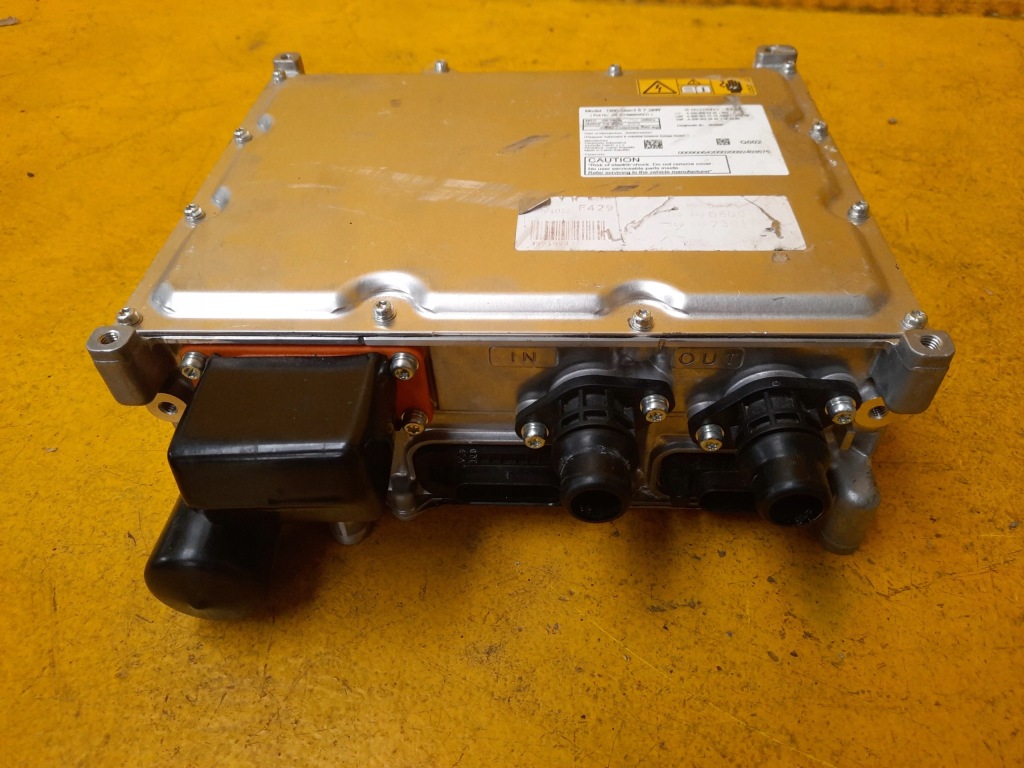 фото №9, Mercedes glc w253 зарядное устройство модуль a0009006420