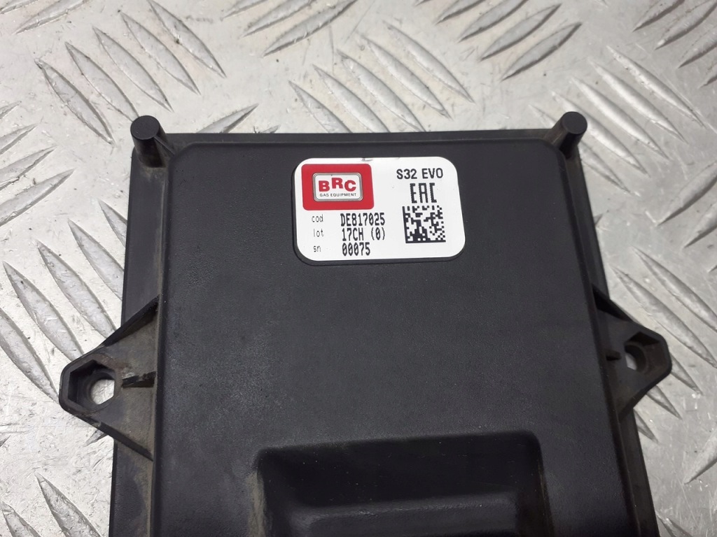 фото №5, Модуль газа lpg mazda 5 2.0 67r-011002