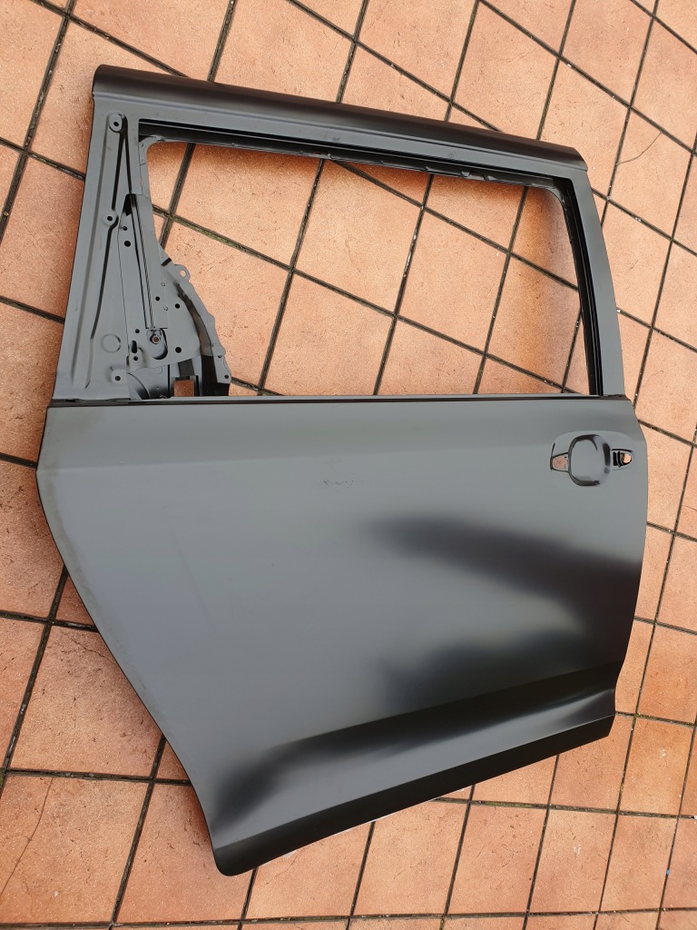 фото №7, Toyota sienna 2010-20 дверь задние правое