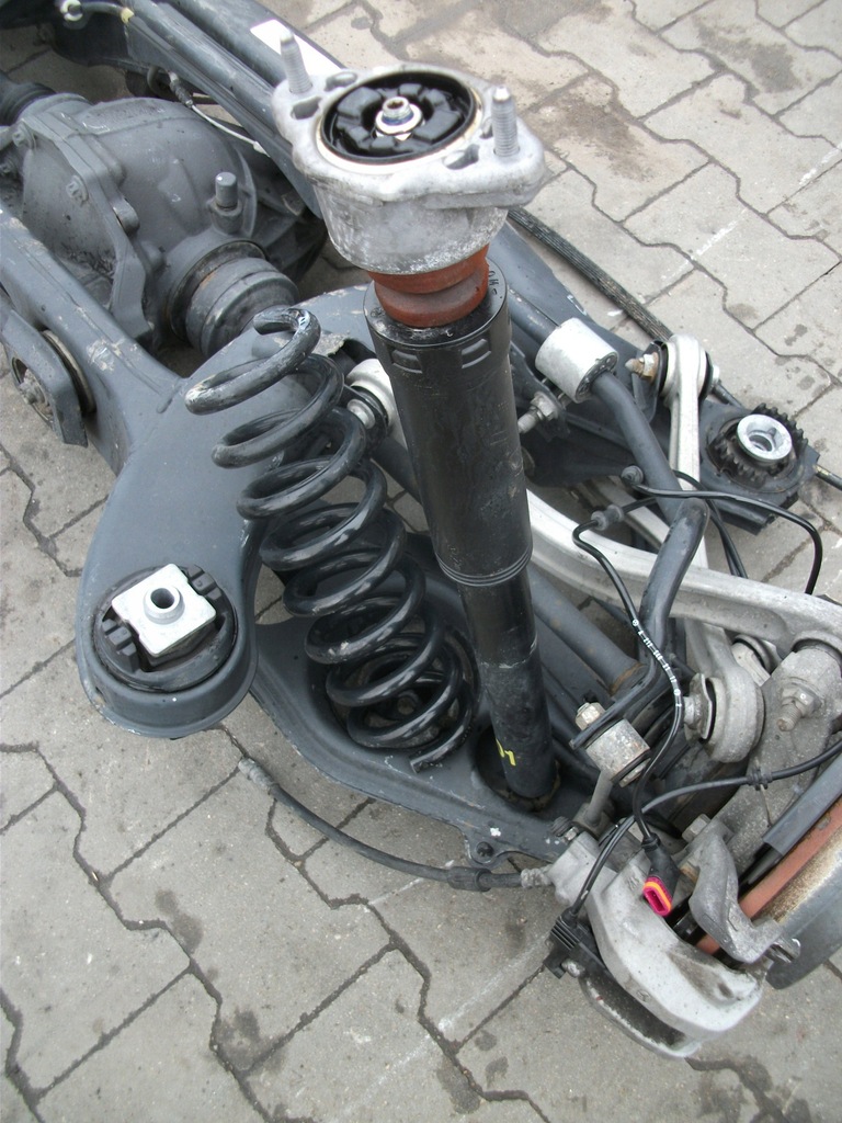 фото №11, Mercedes e w212 212 поворотний кулак ступиця важіль задня правий права