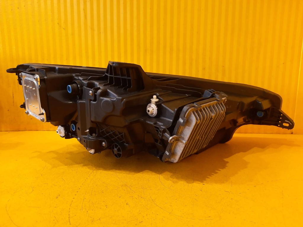 фото №6, Volvo v60 ii 18r.- лампа перед ліва full led