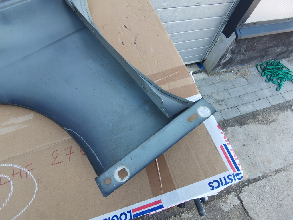 фото №12, Mercedes w212 e klasa - крыло передний правый тёмный