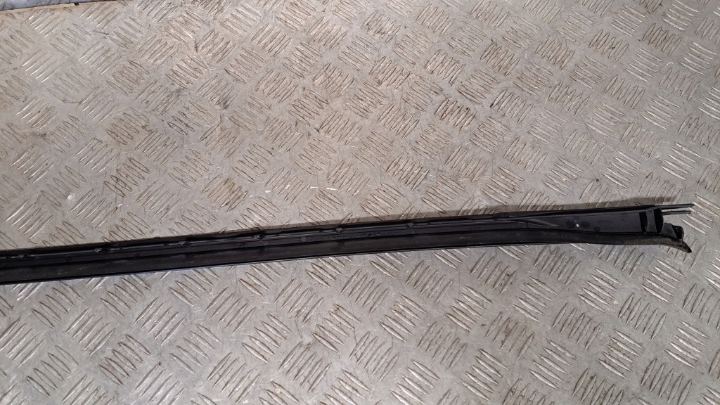 фото №9, Bmw x5 lift g05 2023 r m-pakiet молдинг стекло правая перед 7463528