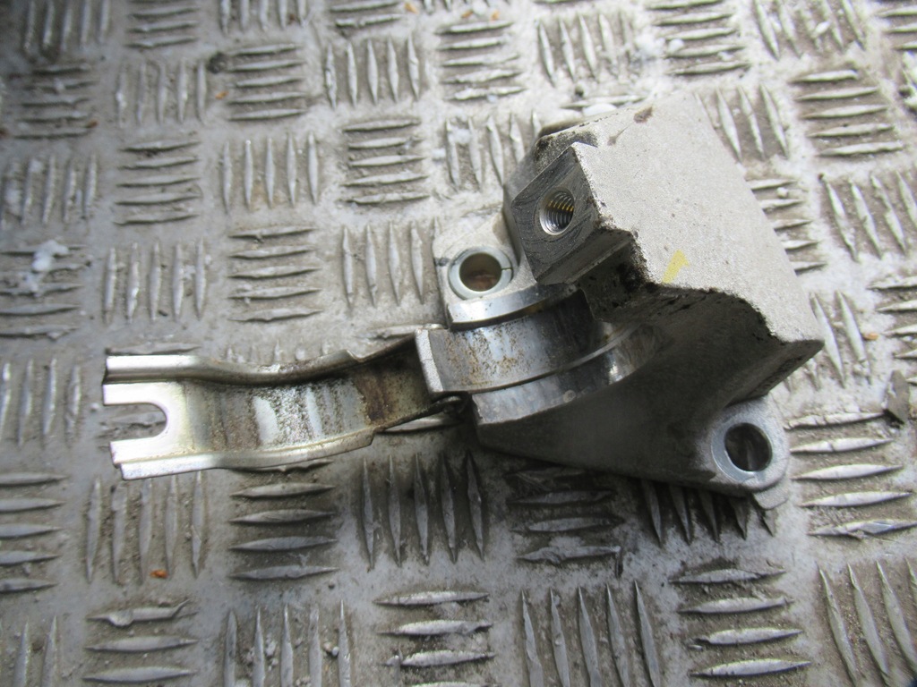 фото №1, Dacia duster ii lift 23 r. 1.3 tce опора полуось 34239938d