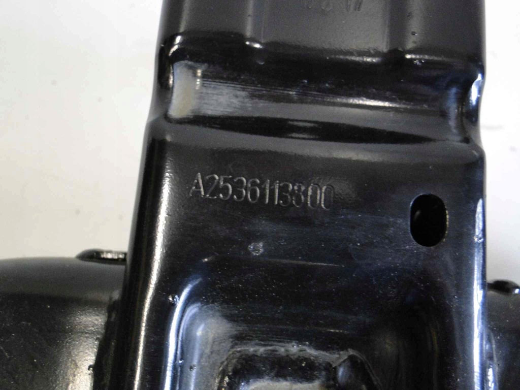 фото №10, Mercedes-benz оригинальный номер a2536102101 балка бампера