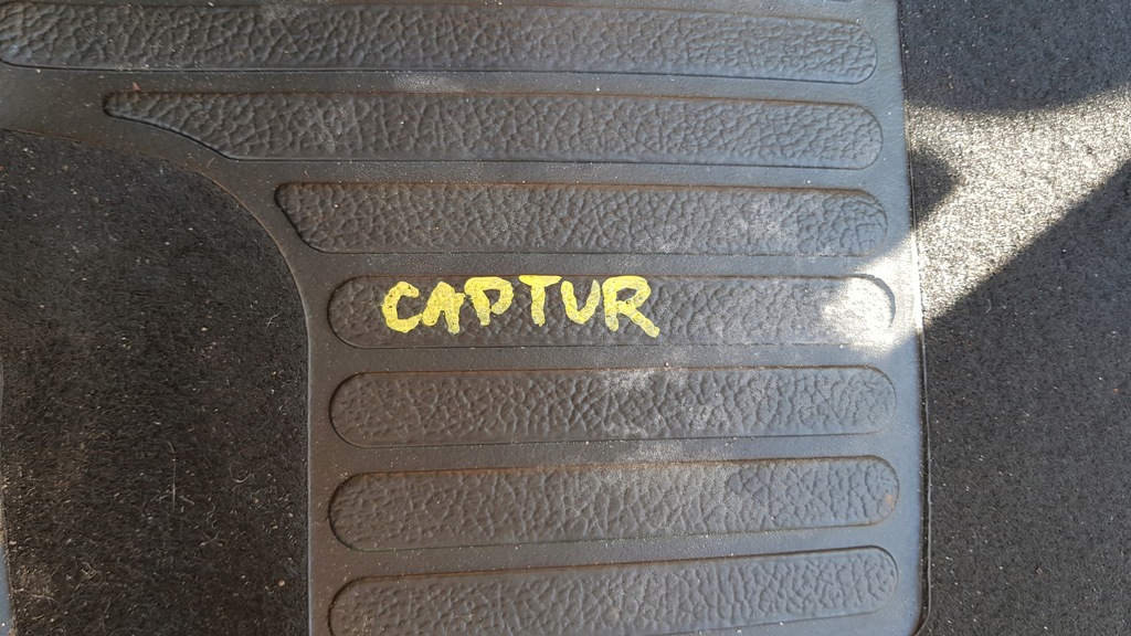 фото №8, Обшивка пол renault captur