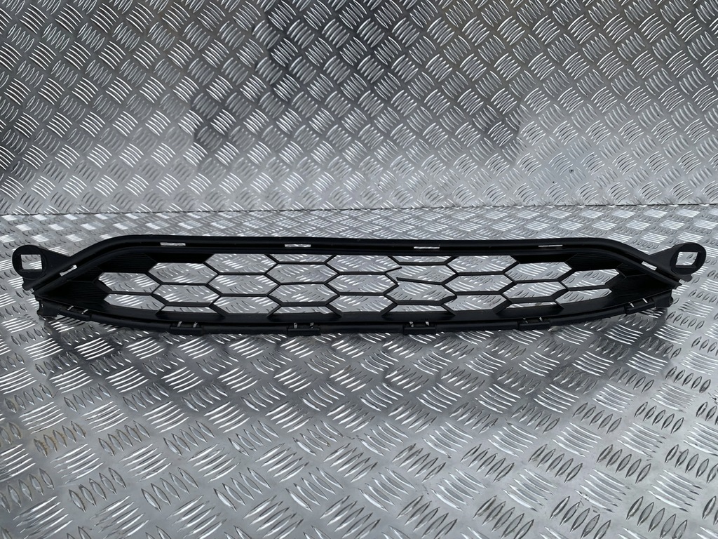 фото №1, Решётка радиатора решётка средняя перед honda hr-v ii 15-