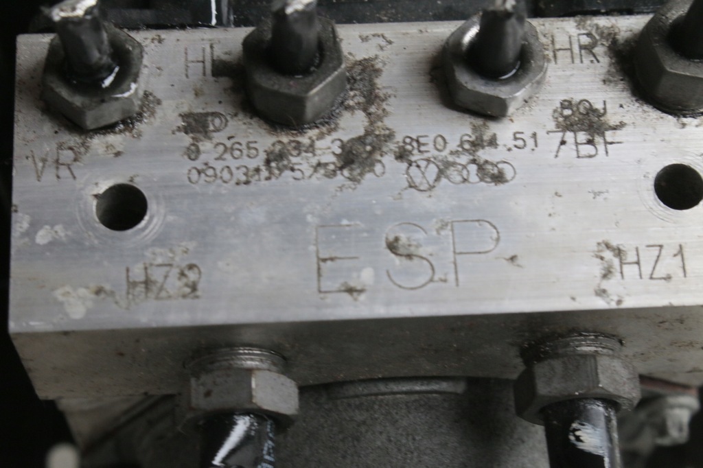 фото №6, Audi оригінальний номер 8e0910517h 8e0614517bf насос abs