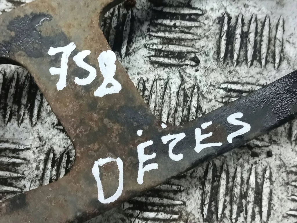 фото №11, Bentley flying spur 2005 комплект кронштейн / кронштейн коробки передач