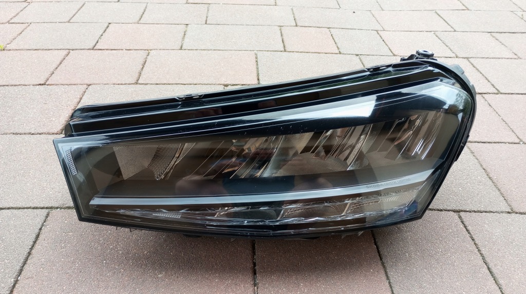 фото №1, Skoda fabia iv 2021 --лампа передняя левая full led 6vb941015 оригинал