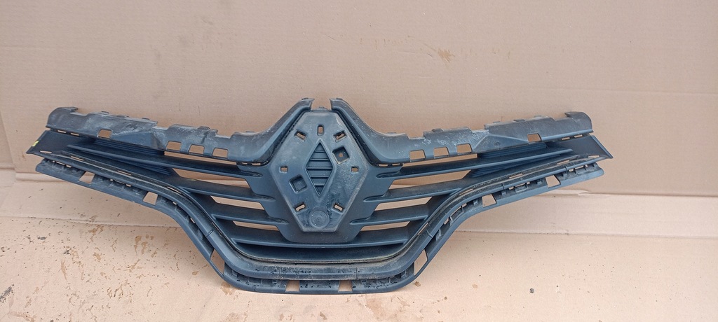 фото №1, Решітка радіатора решітка радіатора renault captur i 13-17rok 623102335r оригінал