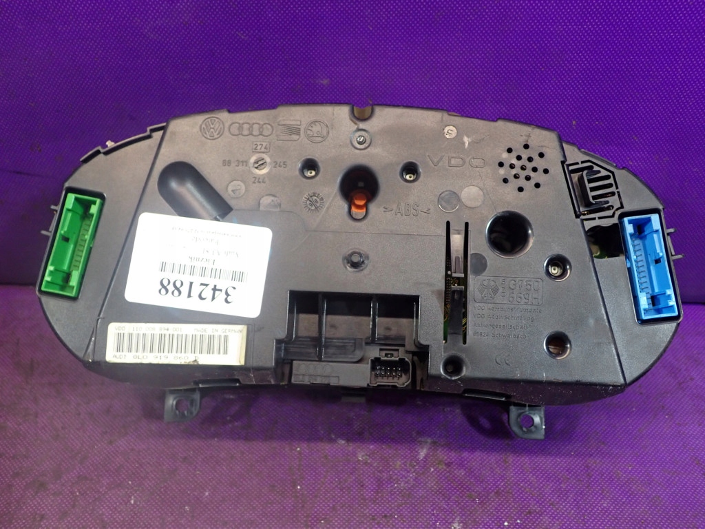 фото №5, Audi a3 8l 96-00 1.9 tdi 110km лічильник прилади 8l0919860d