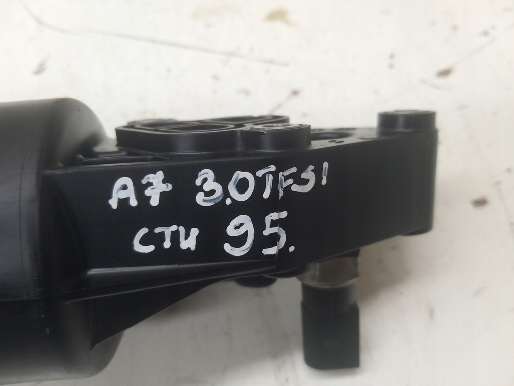фото №13, Корпус основание фильтра 3.0 tfsi a7 4g s4 b8 q7 c7 s5 ctu cak 06e115405c