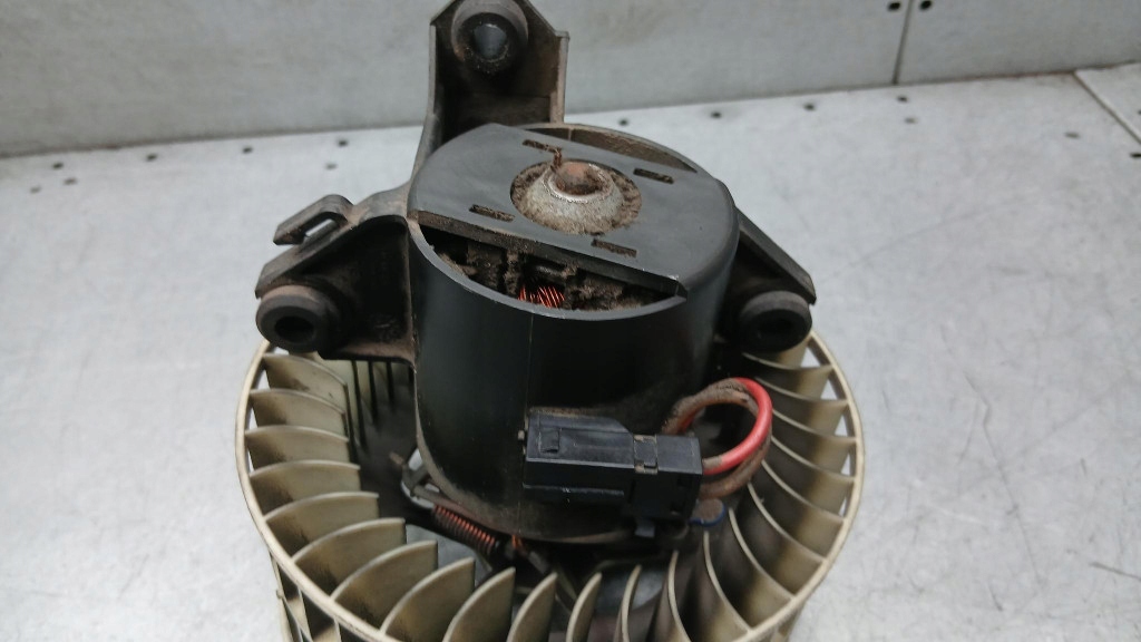 Вентилятор обігрівача mercedes benz a-klasa w 168 1.7cdi 97-01r Недорого