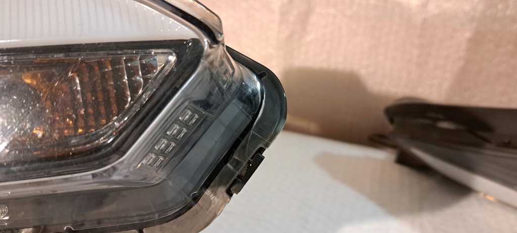 фото №12, Hyundai i20 ii 14- фара левый правый оригинальный