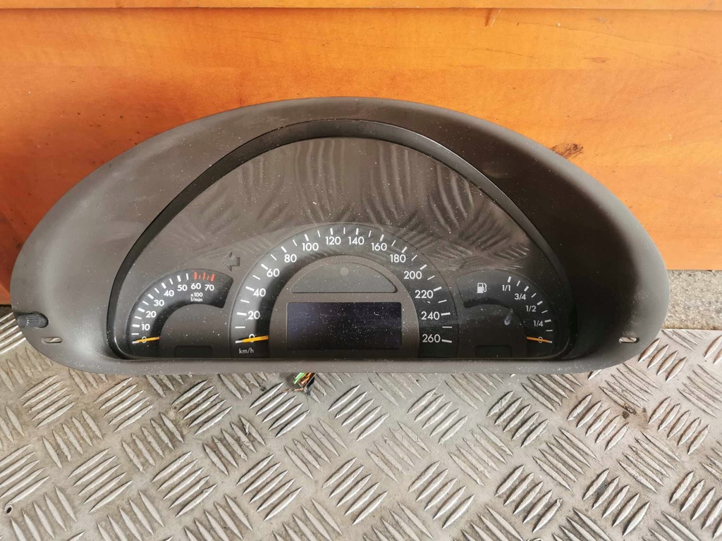 фото №1, Счетчик mercedes w203 1.8k a2035407611
