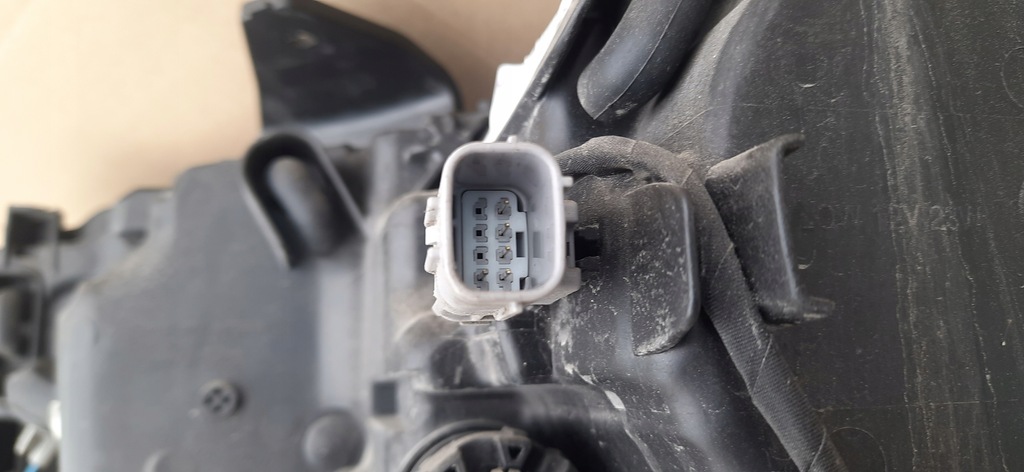 фото №12, Лампа перед правая mitsubishi outlander iii lift