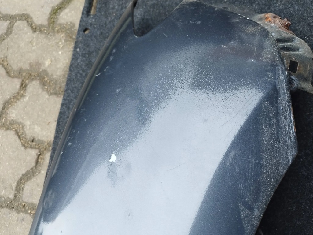 Mazda 3 1 2008 перед сторона правая крылья Киев