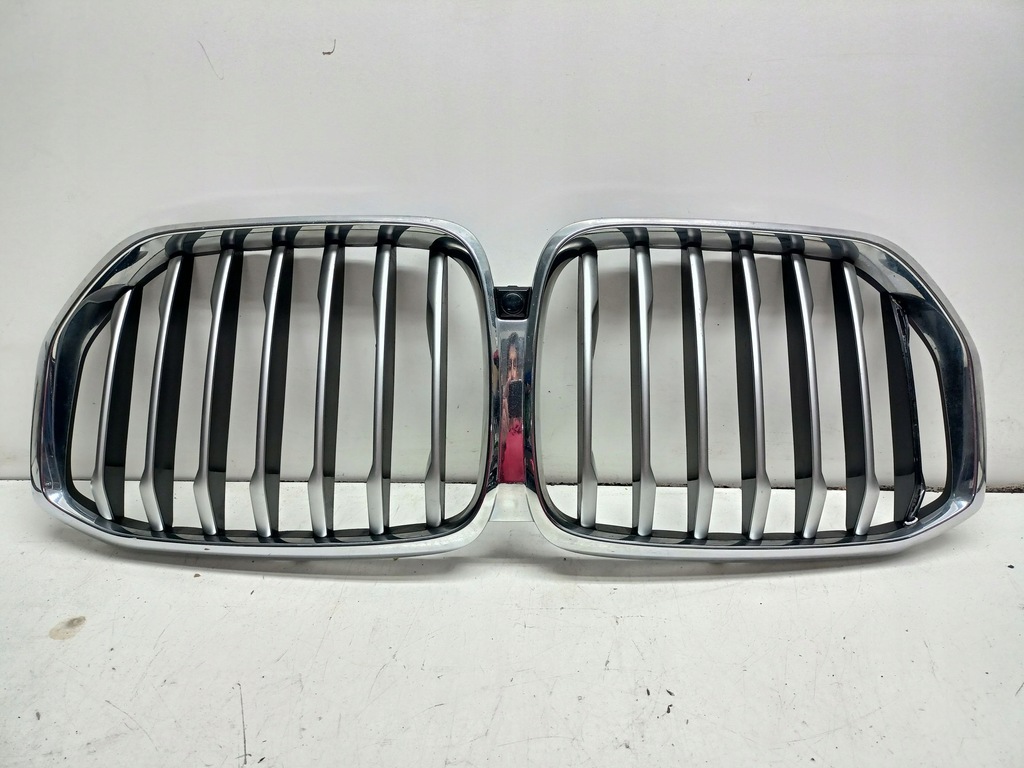 фото №1, Bmw x5 05 - решётка радиатора решётка радиатора