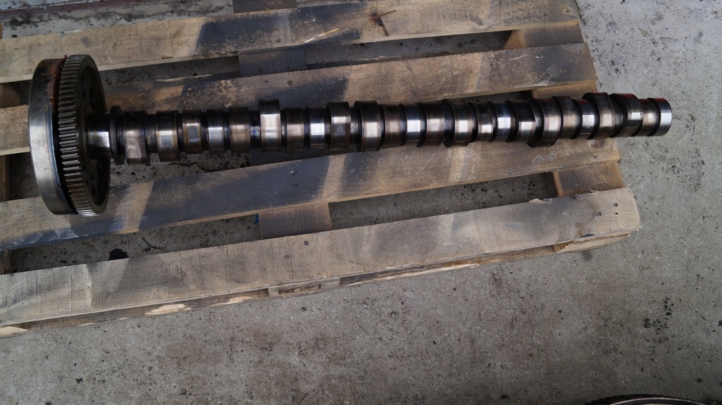 фото №1, Volvo оригінальний номер 21189194 вал розподільного валу