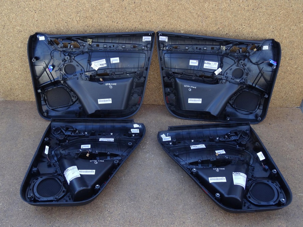 фото №16, Audi q3 8u s-line 11-18 обивка сиденья заднее сиденье кожа материал комплект