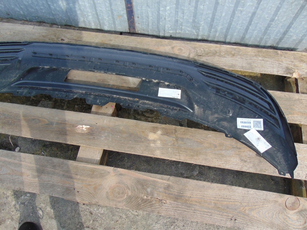 фото №14, Накладка спойлер бампера задня audi e-tron 4ke