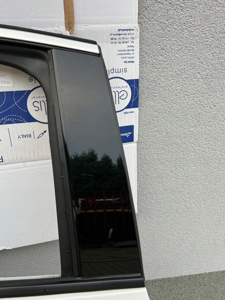 фото №3, Mazda 3 bp дверь правое sedan rok 2022