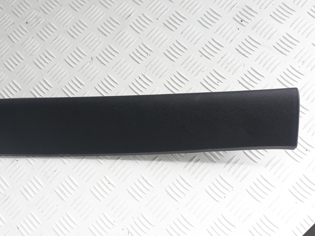 фото №11, Cayenne 7p5 корпус кришки багажника оббивка задня