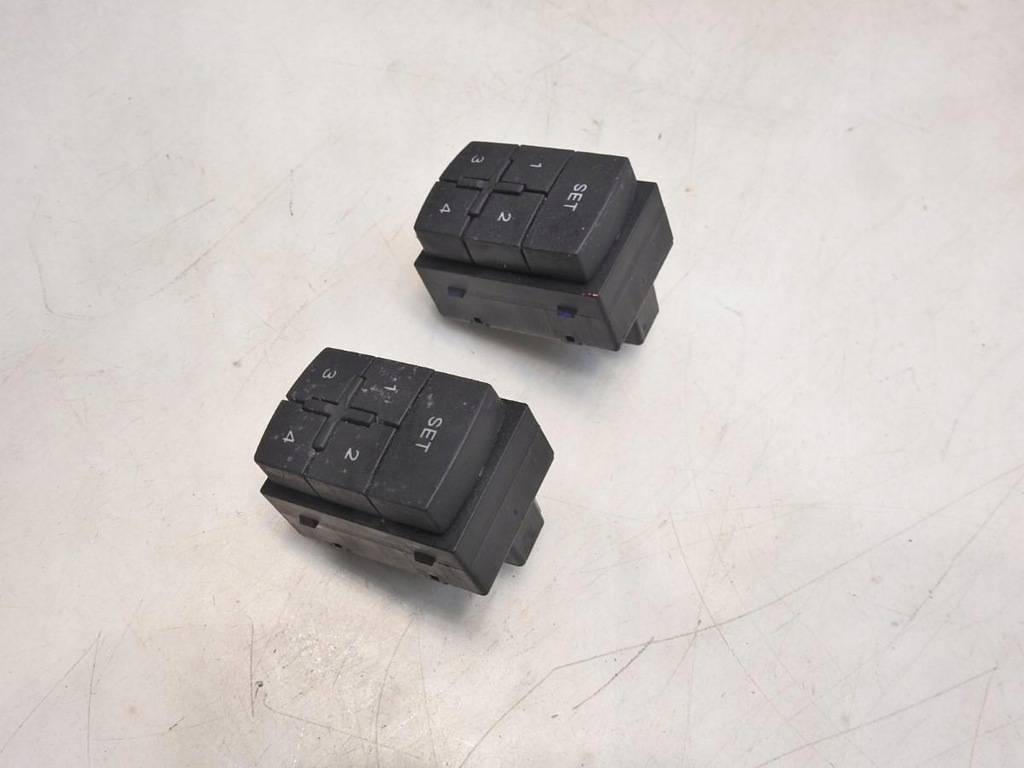 фото №7, Кнопка пам'яті сидіння audi a8 d3 4e0959769