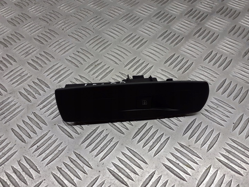 фото №1, Панель скло правий перед renault laguna iii 809600750r