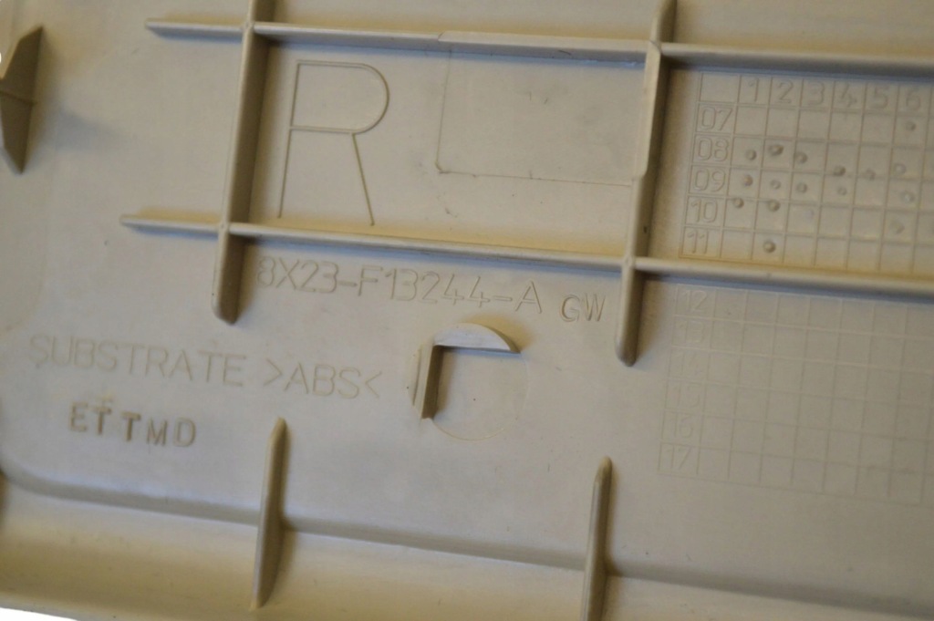 фото №5, Jaguar xf x250 2010 права сторона молдинг поріг задня