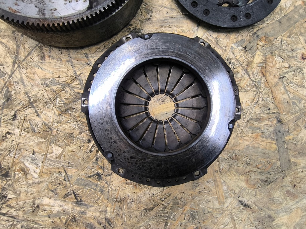 фото №14, Двухмассовый маховик сцепление комплект alfa romeo brera 159 2.2 jts 5521371 55201370